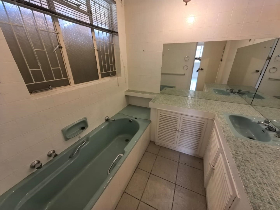 4 Bedroom Property for Sale in Monument Heights Northern Cape